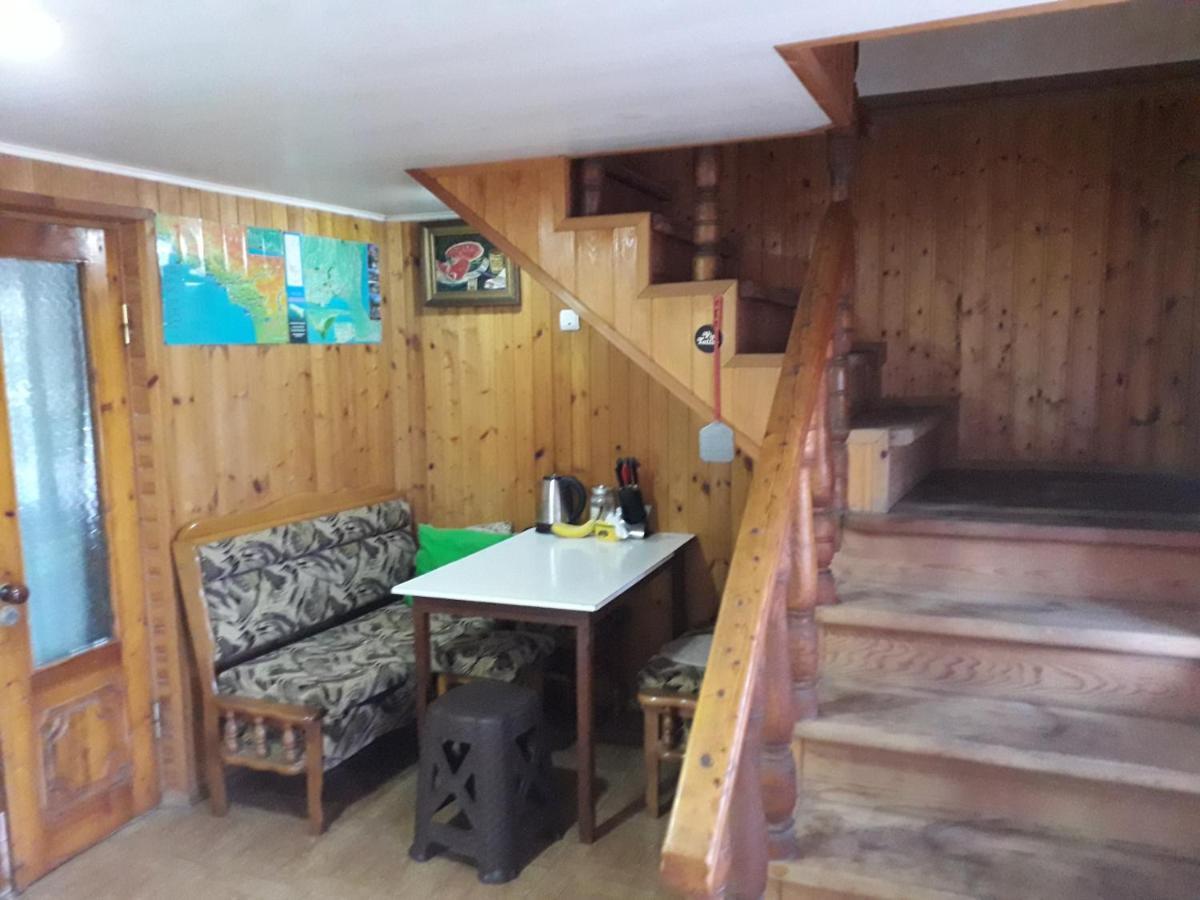 Guest House Polnaya Chasha Ochamchira Ngoại thất bức ảnh